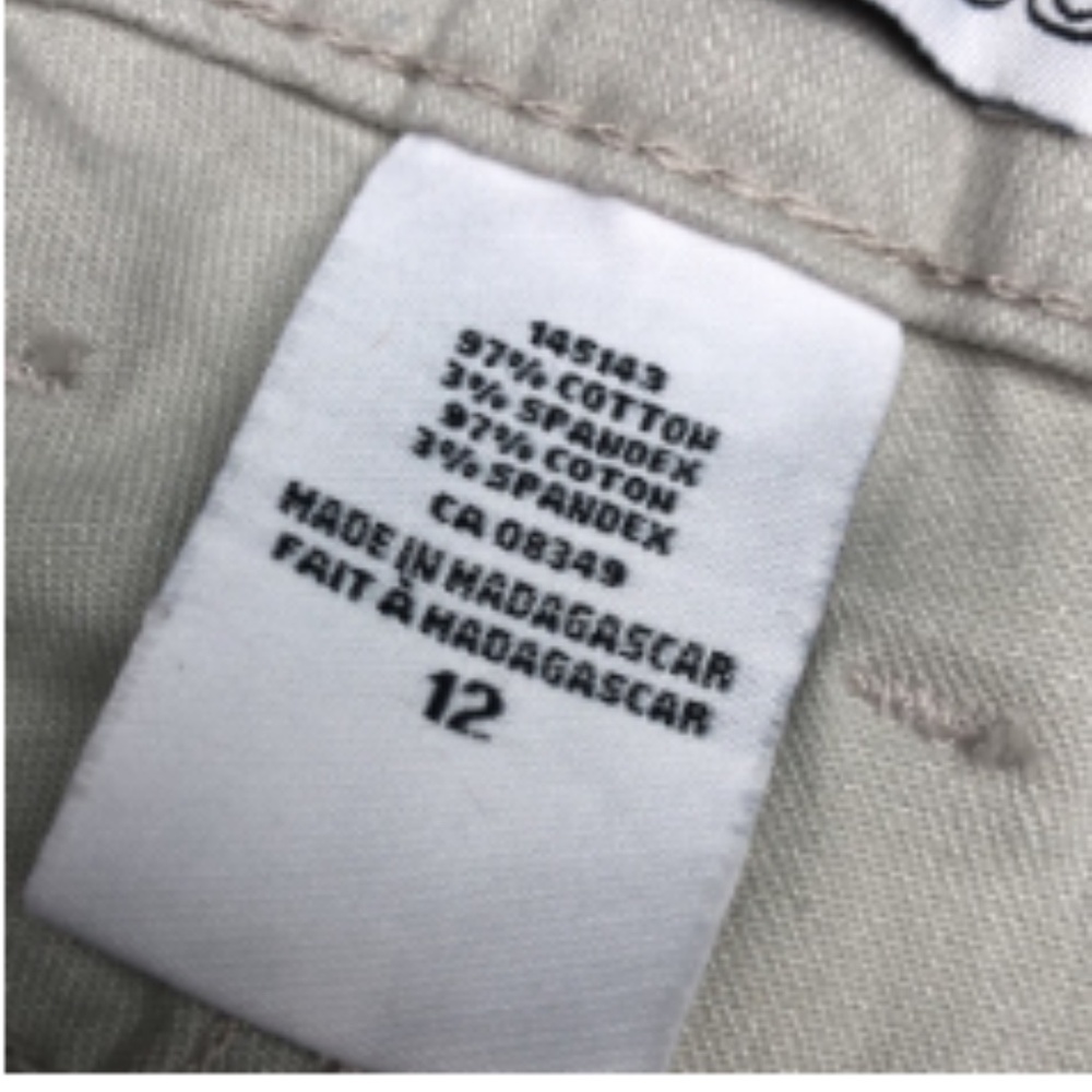 LIKE NEW JONES & CO. LIGHT-GRAY COTTON CAPRIS 12/31x13 ⭐️ - Picture 9 of 11